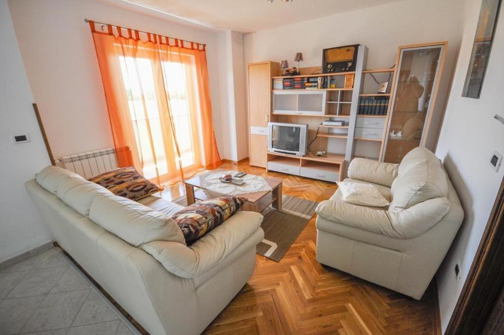 Angela Apartment Novigrad  Luaran gambar