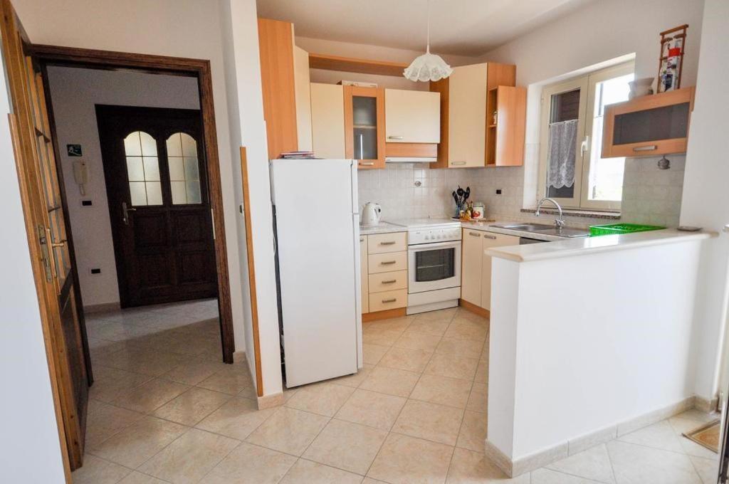 Angela Apartment Novigrad  Luaran gambar