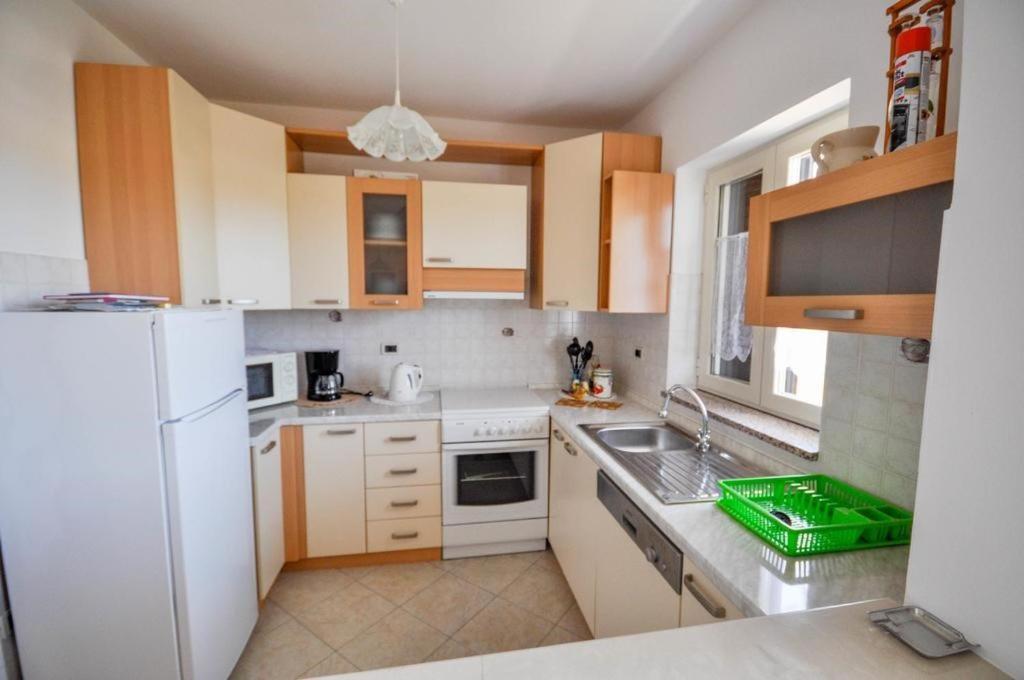 Angela Apartment Novigrad  Luaran gambar